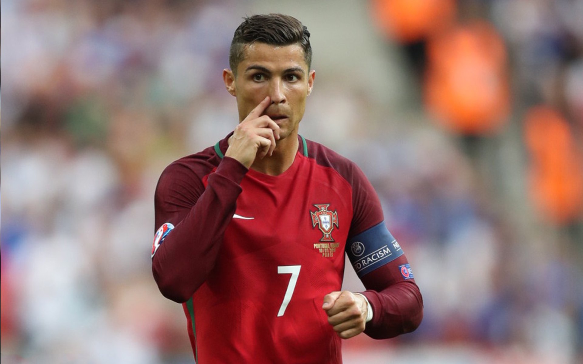 沙尔克队连续获得胜利，信心倍增，沙尔克首胜